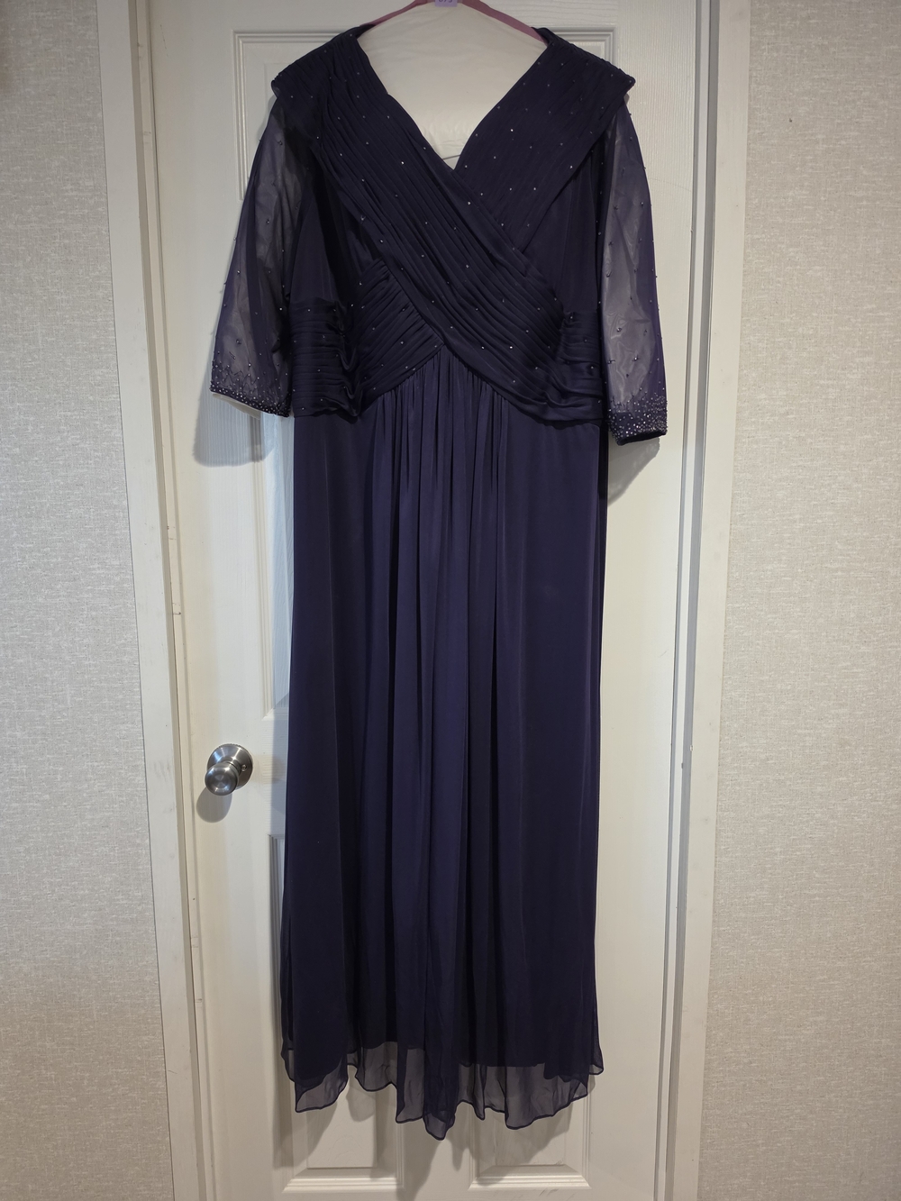 Elegant Purple Evening Dress with Sheer Sleeves